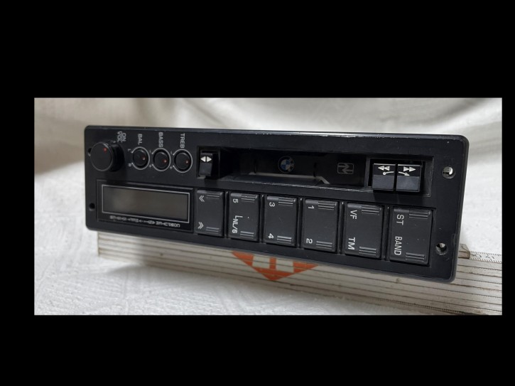 Clarion BMW Radio PU-9203 R1100RT, R100RT, R80, K100 RT und LT. #17761