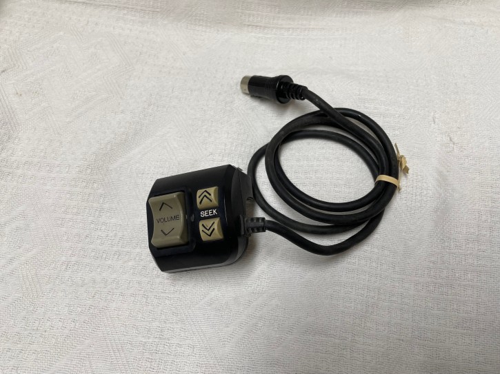 Bedienteil Clarion BMW Radio PU-9203 R1100RT #2