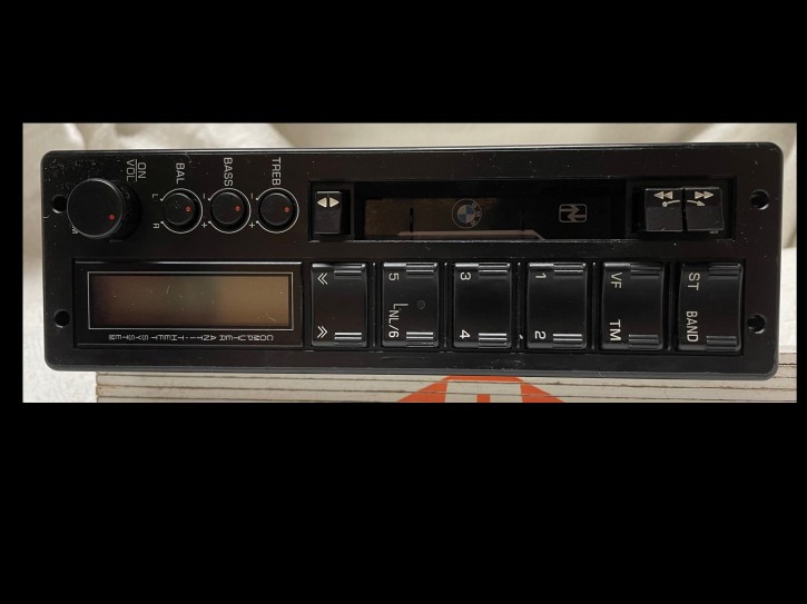 Clarion BMW Radio PU-9203 R1100RT #0021010