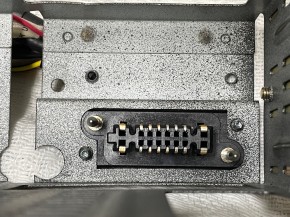 Einbauschacht für Clarion BMW Radio PU-9203A