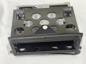 Einbauschacht für Clarion BMW Radio PU-9203A